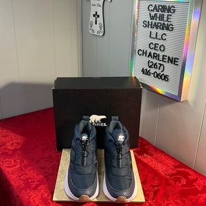 Brand New SOREL Women’s out and about III  Puffy Zip Boot